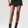 Airbrush-tennisrok met hoge taille ‘Good Form’ – Zwart