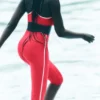 High-Waist Airlift Supergladde capri met contrast — Candy Red/White