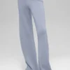 Wollen kasjmier High-Waist broek met wijde pijpen uit de New Class-collectie – Winter Frost