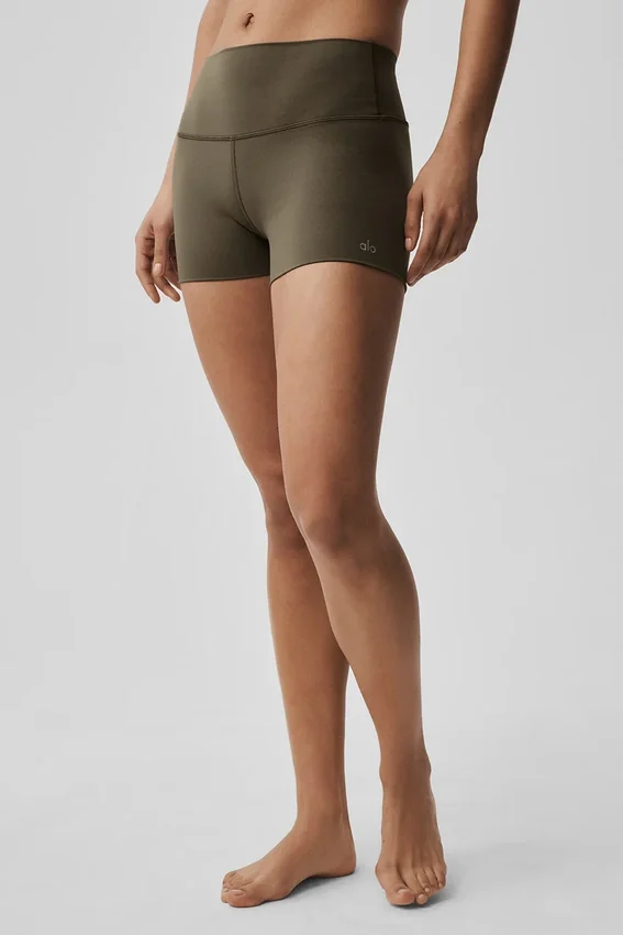 3" Alo Softsculpt High-Waist Precision-korte broek - Olive Tree