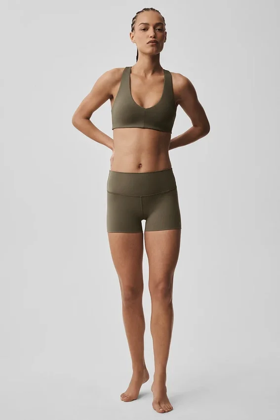 3" Alo Softsculpt High-Waist Precision-korte broek - Olive Tree