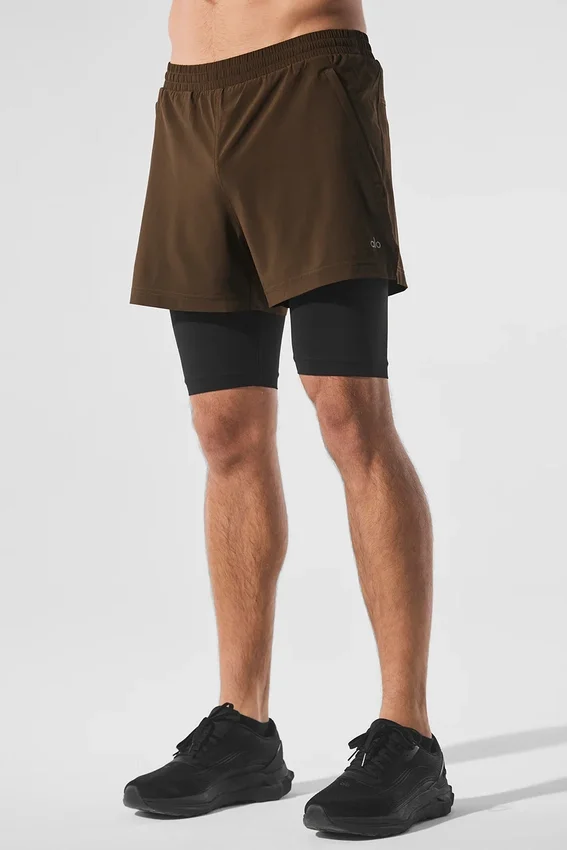 5" Revival 2-in-1-korte broek - Espresso/Zwart