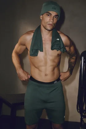 7" Conquer React Performance-korte broek - Clover Green