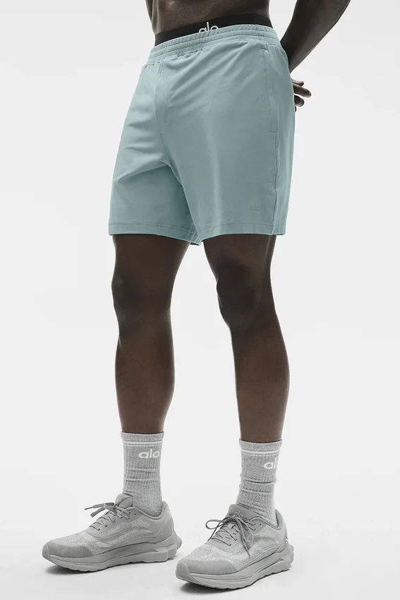 7" Conquer React Performance-korte broek - Desert Sage