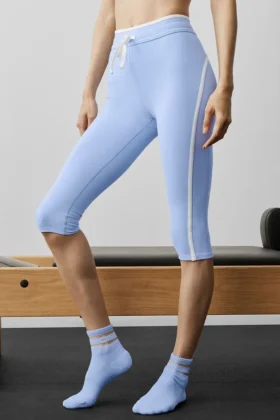 Airbrush High-Waist Race Pace Capri – Licht Provence-blauw/Wit
