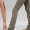 Airbrush Legging met hoge taille en bootcut-pasvorm - Licht cacao