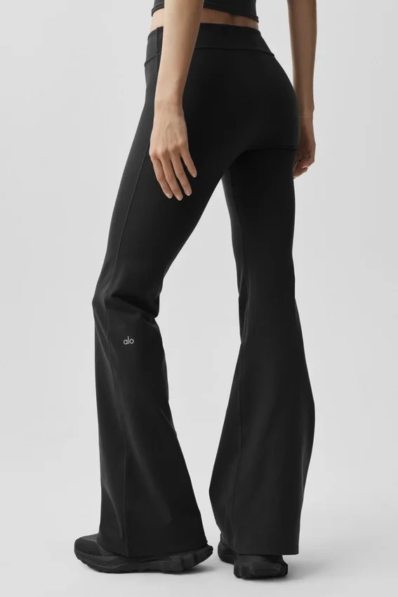 Airbrush Low-Rise Bootcut-Legging - Zwart