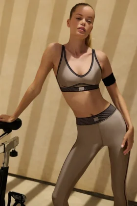 Airlift High-Waist 7/8 Line up Legging - Gravel