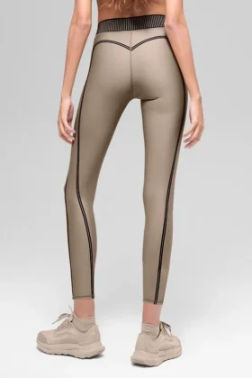 Airlift High-Waist 7/8 Line up Legging – Gravel