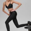 Airlift High-Waist Love Language Stirrup Legging - Zwart