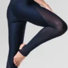 Airlift Mesh Darling-legging met hoge taille en beugels – Navy