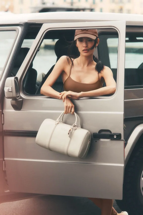 Alo Daily Voyage - Beige leer