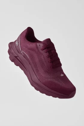 Alo Runner – Bordeauxrood