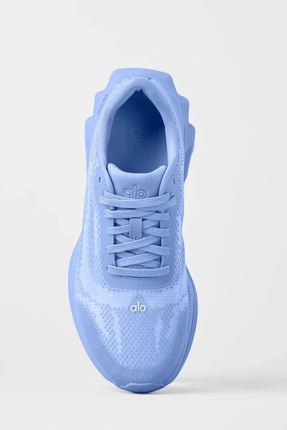 Alo Runner - Crystal Clear Blue