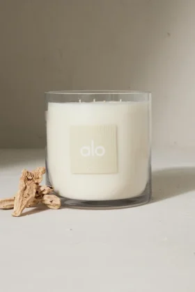 Alo Signature Kaarsen - 60 Oz