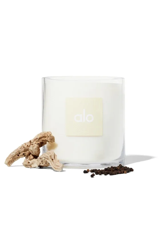 Alo Signature Kaarsen - 60 Oz