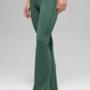Alo Softsculpt 7/8-legging met omgeslagen boord en uitlopende pijpen – Clover Green