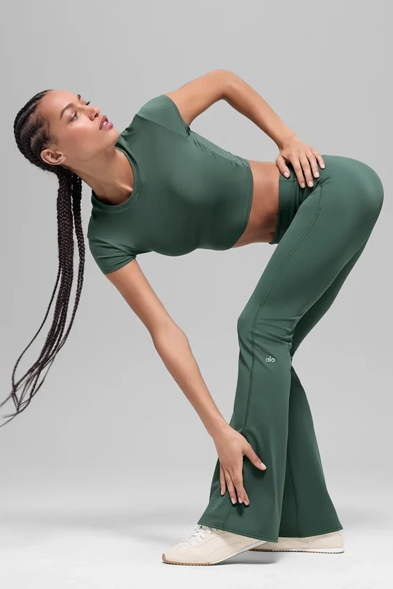 Alo Softsculpt 7/8-legging met omgeslagen boord en uitlopende pijpen – Clover Green
