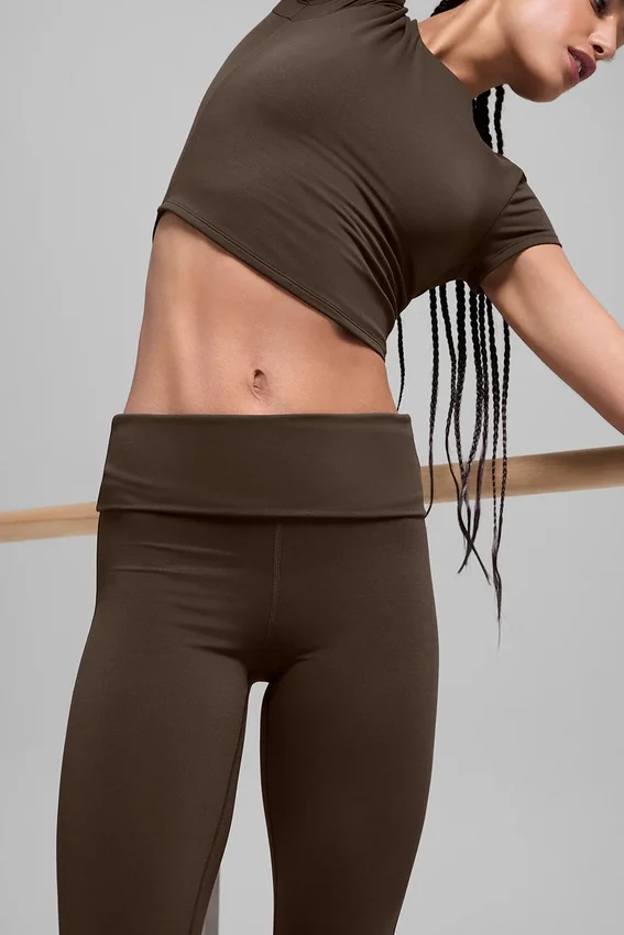 Alo Softsculpt 7/8-legging met omgeslagen pijpen en uitlopende boord - Espresso