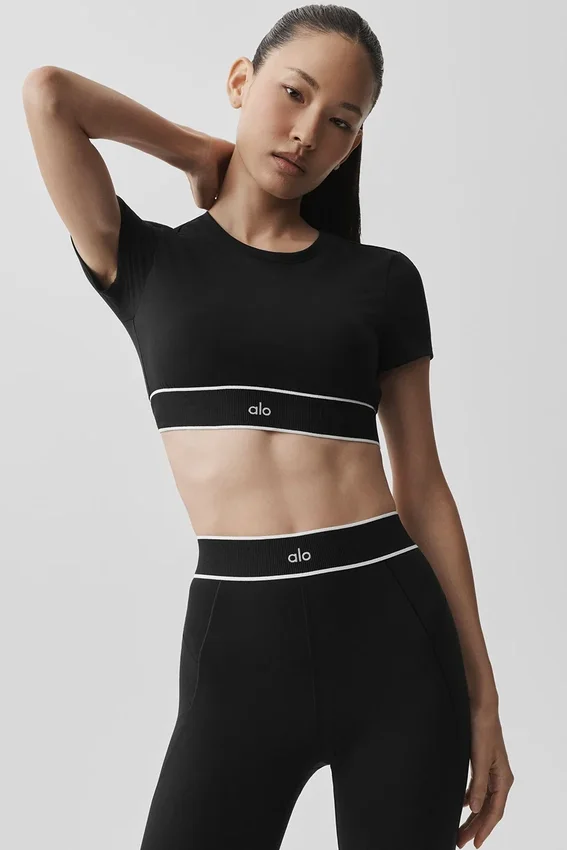Alo Softsculpt Amp It up-bh met korte mouwen - Zwart