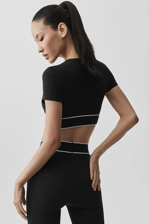 Alo Softsculpt Amp It up-bh met korte mouwen - Zwart