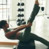 Alo Softsculpt legging met omgeslagen boord en uitlopende pijpen – Clover Green