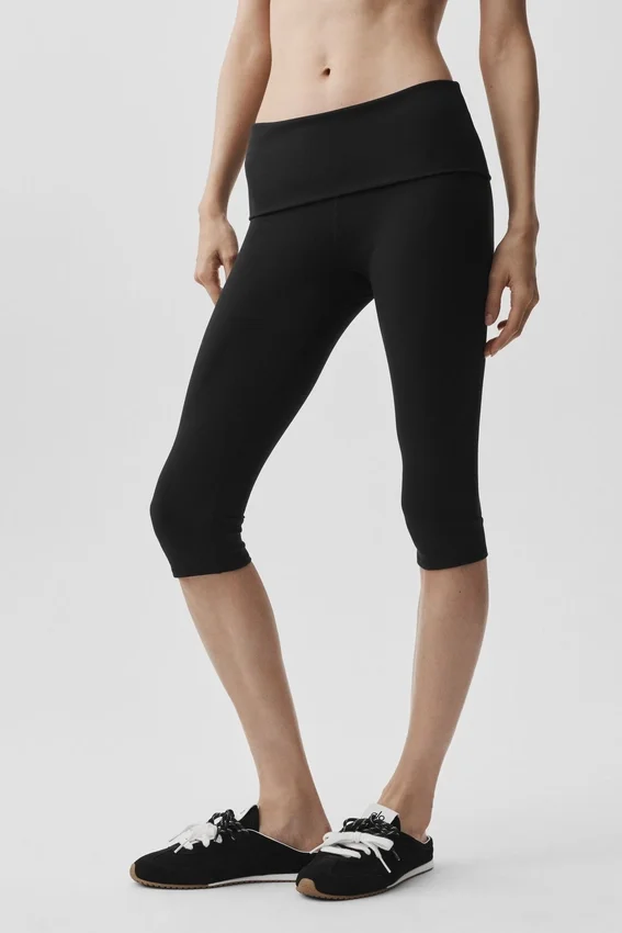 Alo Softsculpt Low-Rise Foldover Capri - Zwart