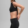 Alo Softsculpt T-shirt met korte mouwen en afgeronde hals – Zwart