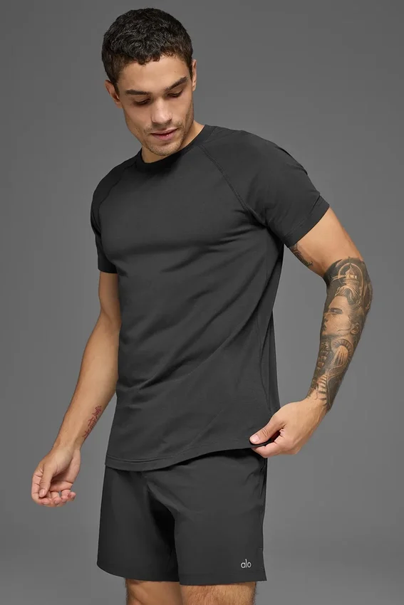 Alo Vapor T-shirt met ronde hals en korte mouwen - Antraciet