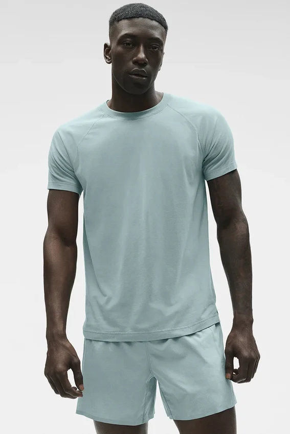 Alo Vapor T-shirt met ronde hals en korte mouwen - Desert Sage