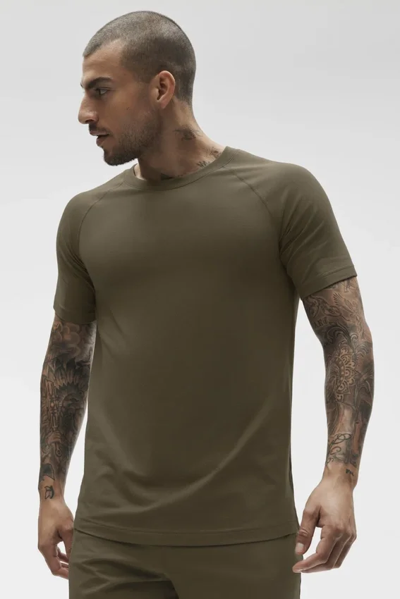 Alo Vapor T-shirt met ronde hals en korte mouwen - Olive Tree
