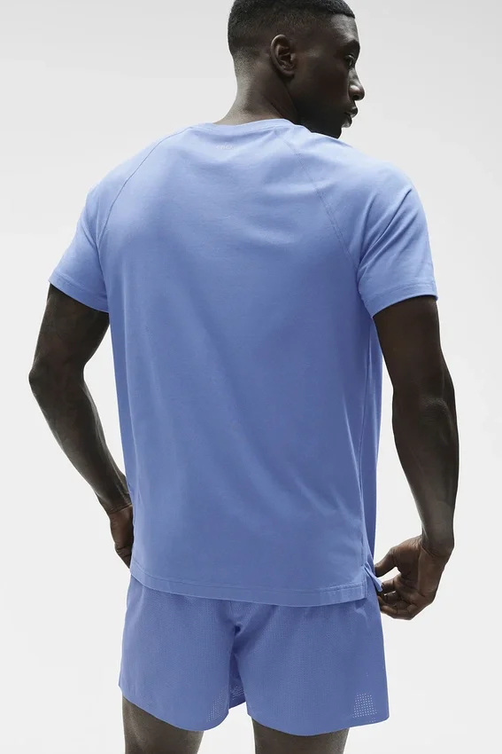 Alo Vapor T-shirt met ronde hals en korte mouwen - Provence Blue