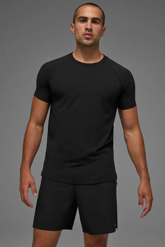 Alo Vapor T-shirt met ronde hals en korte mouwen - Zwart