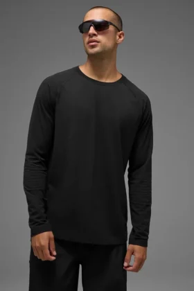 Alo Vapor T-shirt met ronde hals en lange mouwen - Zwart