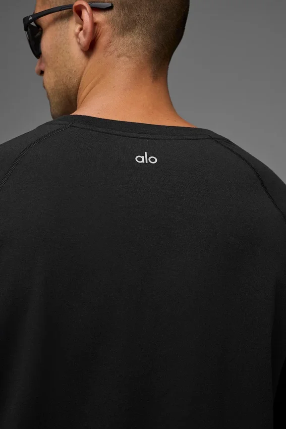 Alo Vapor T-shirt met ronde hals en lange mouwen - Zwart