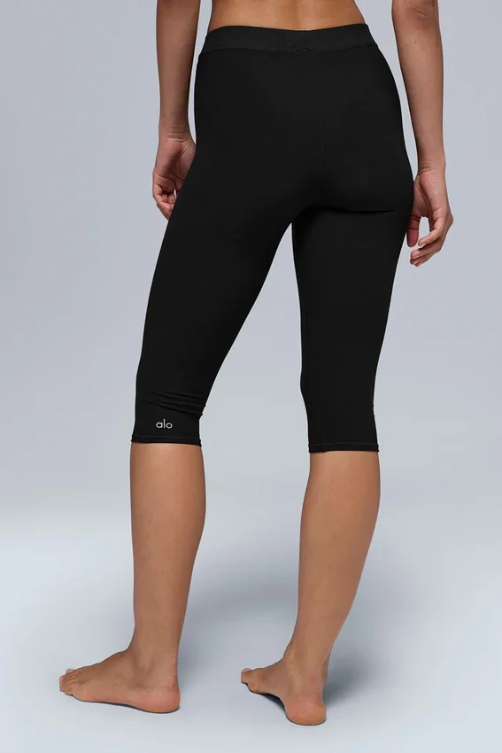 Alosoft Iconic 90's Capri High-Waist – Zwart