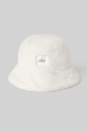 Buckethoed van imitatiebont - Ivory