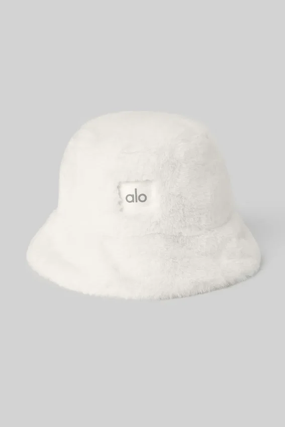 Buckethoed van imitatiebont - Ivory