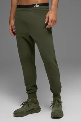 Conquer Max Performance Jogger - Olijfgroen