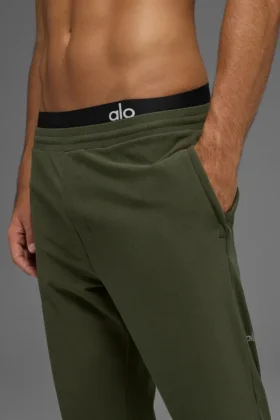 Conquer Max Performance Jogger – Olijfgroen