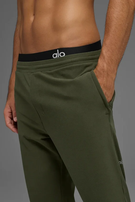 Conquer Max Performance Jogger - Olijfgroen