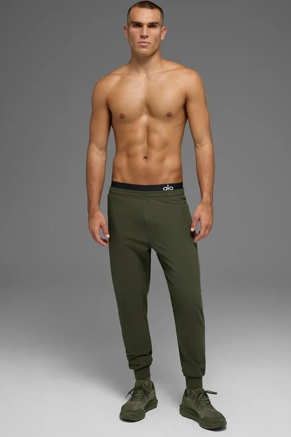 Conquer Max Performance Jogger - Olijfgroen