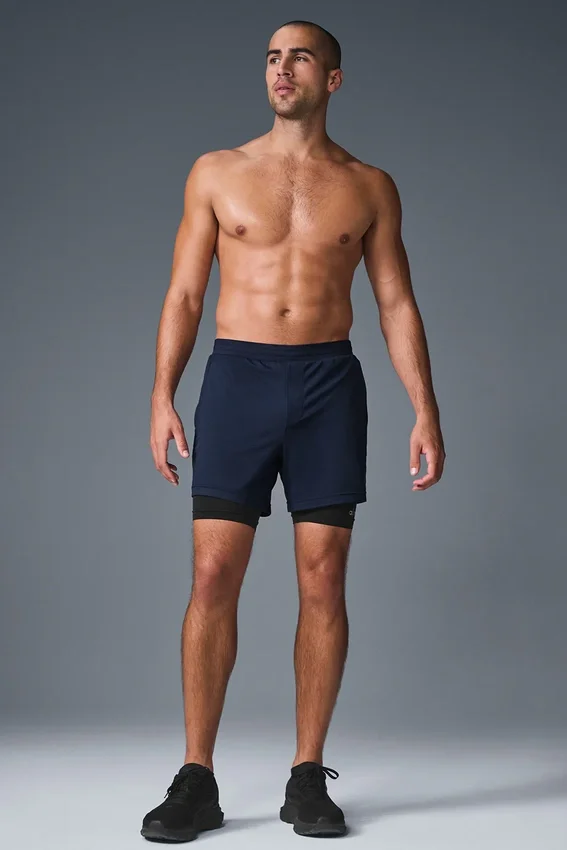 Conquer React 2-in-1 Performance-korte broek - Marineblauw/Zwart