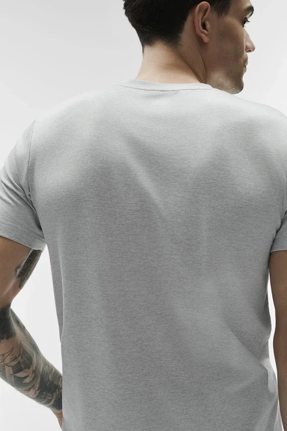 Conquer Reform T-shirt met ronde hals en korte mouwen - Athletic Heather Grey