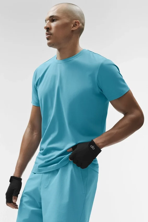 Conquer Reform T-shirt met ronde hals en korte mouwen - Blue Breeze