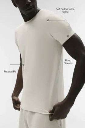 Conquer Reform T-shirt met ronde hals en korte mouwen – Bone
