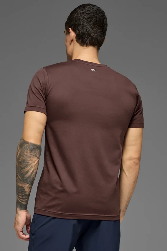 Conquer Reform T-shirt met ronde hals en korte mouwen - Brownstone