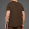 Conquer Reform T-shirt met ronde hals en korte mouwen - Espresso
