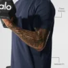 Conquer Reform T-shirt met ronde hals en korte mouwen - Navy