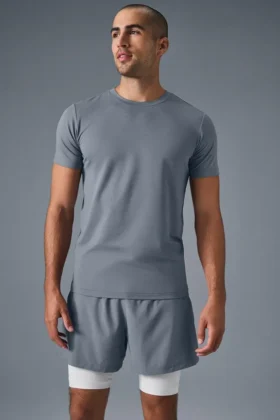 Conquer Reform T-shirt met ronde hals en korte mouwen - Steel Grey